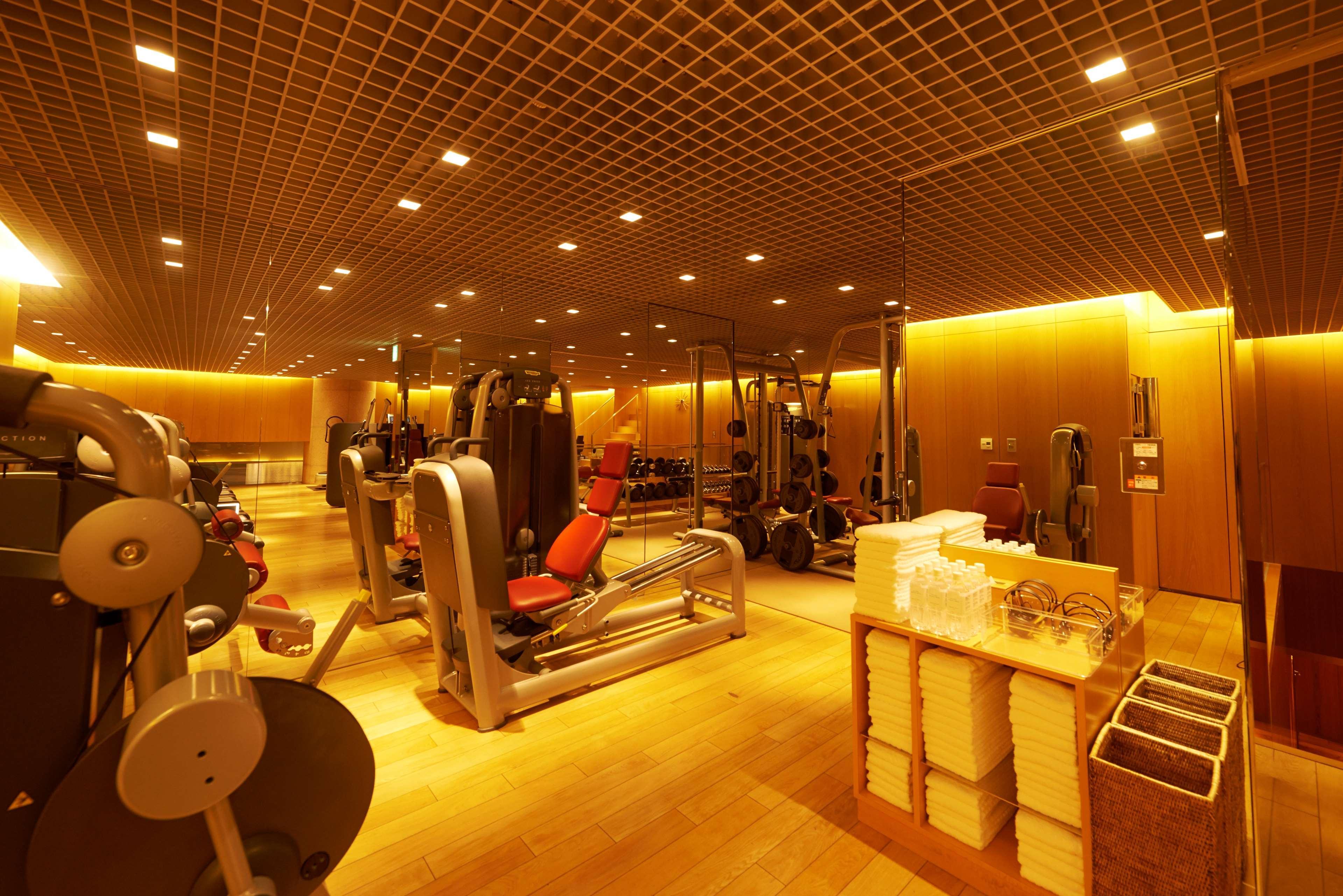 Отель Grand Hyatt Токио Экстерьер фото