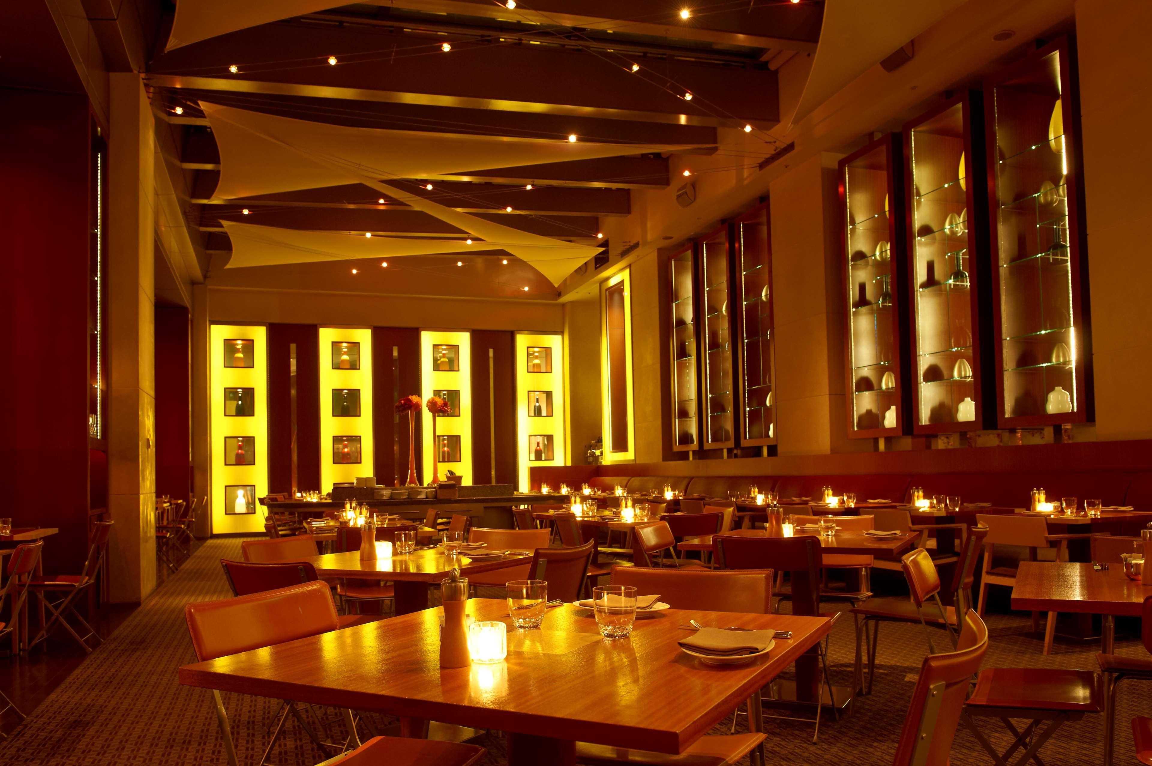 Отель Grand Hyatt Токио Экстерьер фото