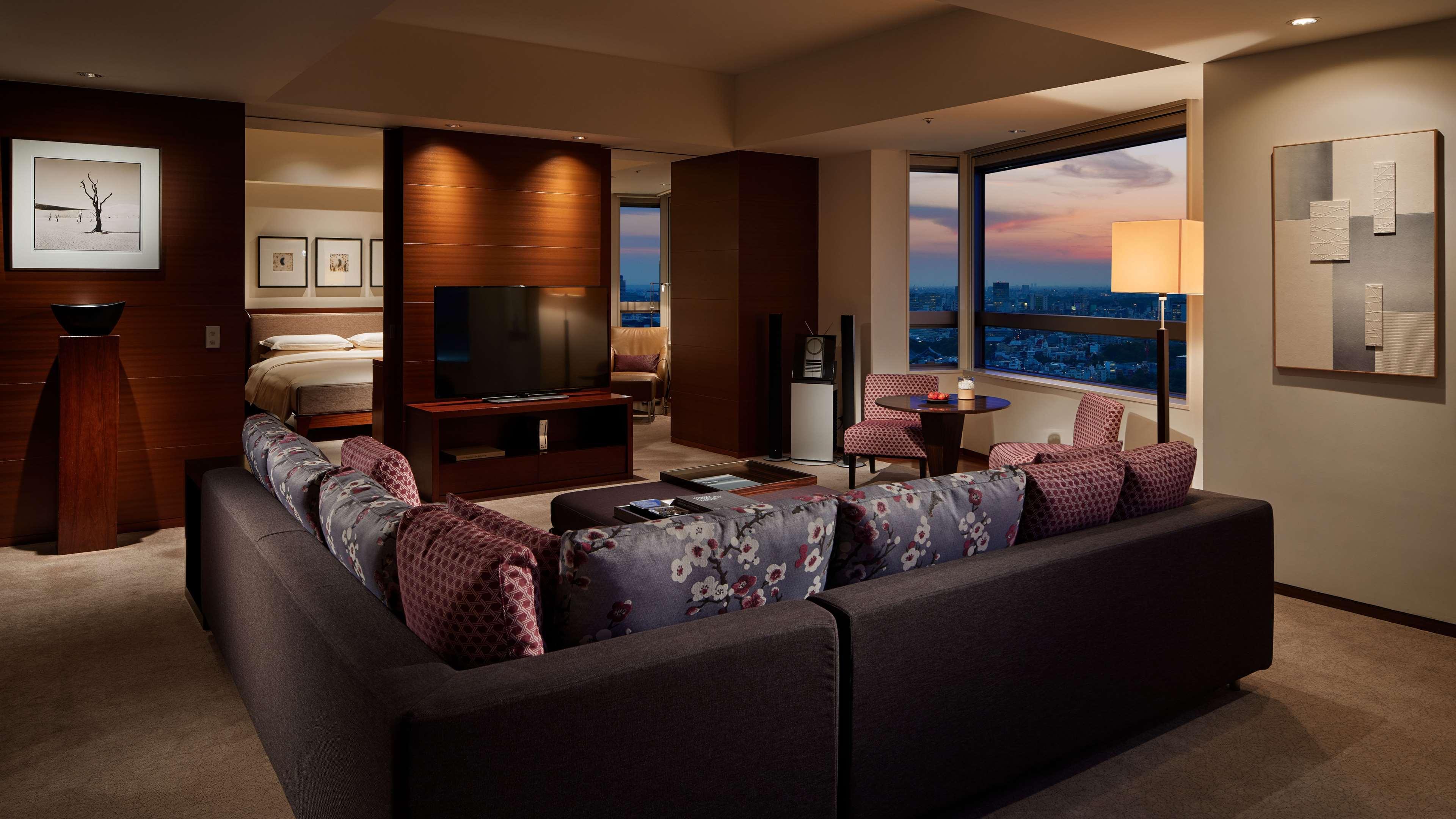 Отель Grand Hyatt Токио Экстерьер фото