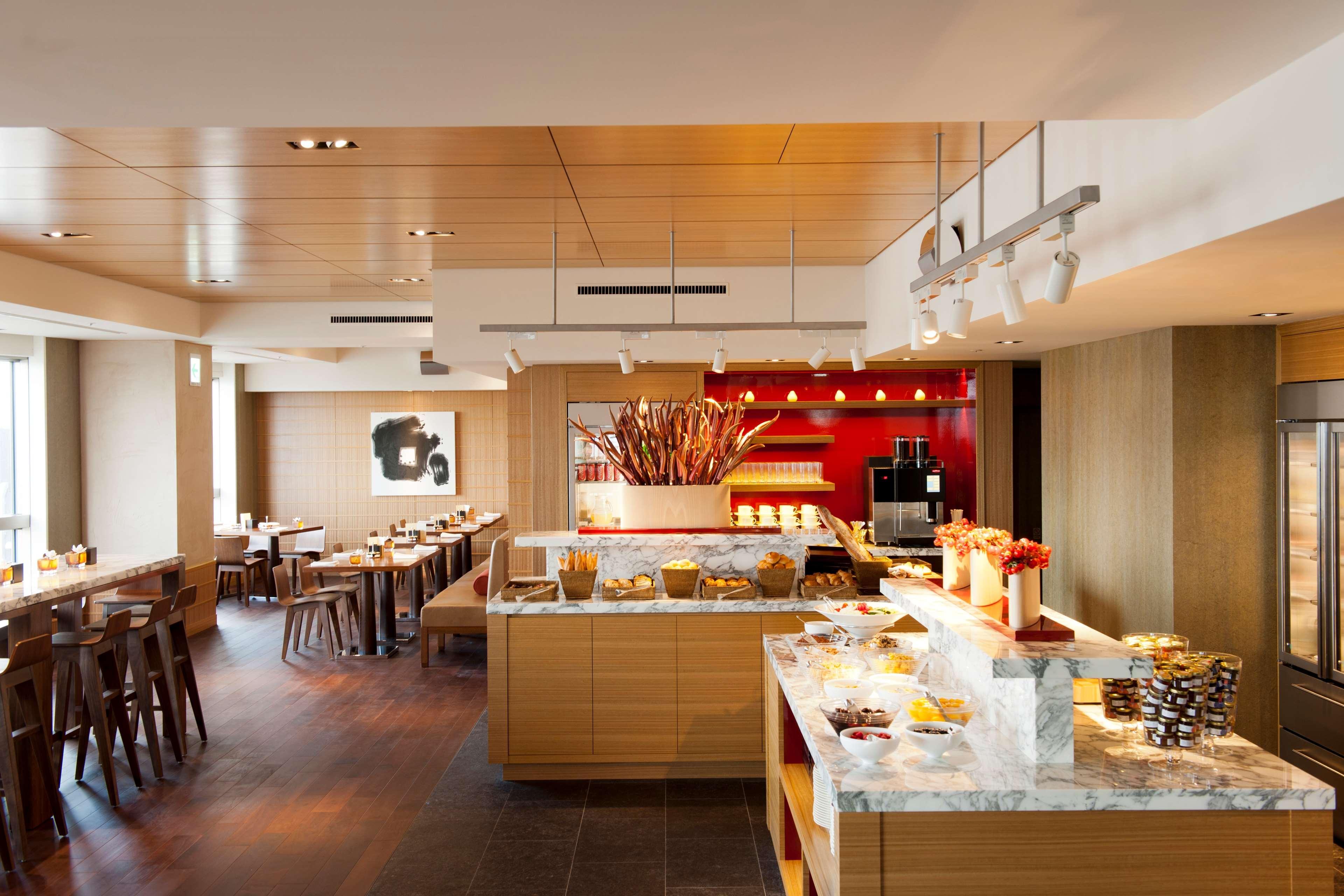 Отель Grand Hyatt Токио Экстерьер фото